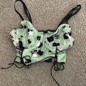 Chic Green Embroidered Crop Top
